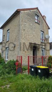 Vente Maison 3 pices SAINT-CYR-SUR-MORIN 77750