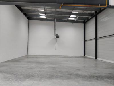 Location Commerce CORBEIL-ESSONNES 91100