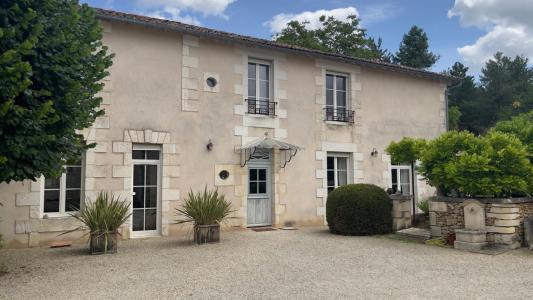 Vente Prestige FONTAINE-LE-COMTE 86240