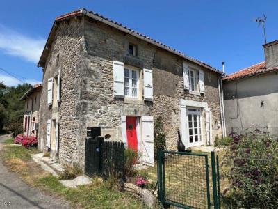 Vente Maison 5 pices CHAMPAGNE-MOUTON 16350