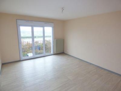 Location Appartement 4 pices SAINT-SATUR 18300