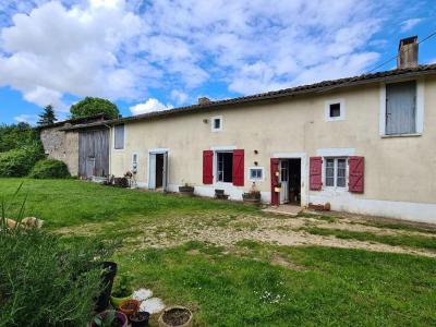 Vente Maison 2 pices BRUX 86510