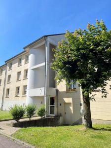 Location Appartement 4 pices SAINT-JULIEN-LES-VILLAS 10800