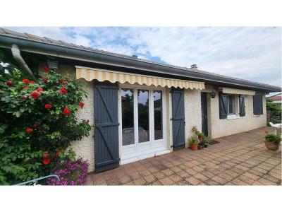 Vente Maison 5 pices MONTROND-LES-BAINS 42210