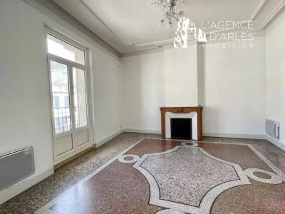 Vente Appartement 6 pices ARLES 13200