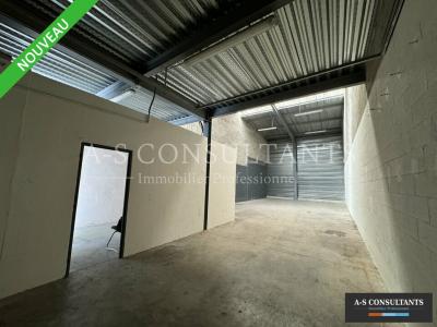 Location Local commercial NIMES 30900