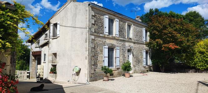 Vente Maison 8 pices NIORT 79000