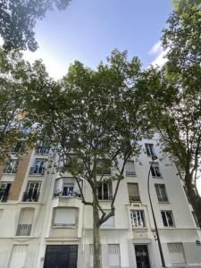 Location Appartement 7 pices PARIS-17EME-ARRONDISSEMENT 75017