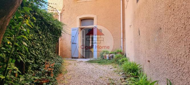 Vente Maison 8 pices PALME 11480