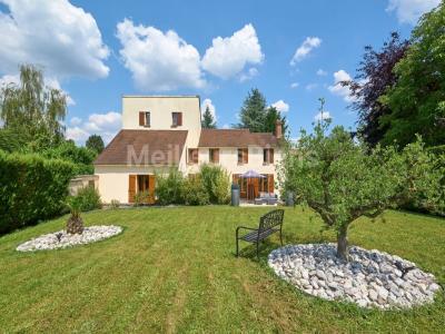 Vente Maison 8 pices NESLES-LA-VALLEE 95690