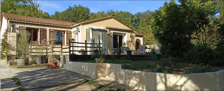 Vente Maison 5 pices CHAPELLE-DES-POTS 17100