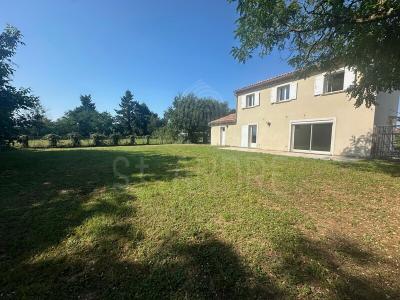 Vente Maison 4 pices LAPEYROUSE-MORNAY 26210