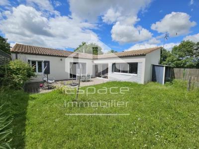 Vente Maison 5 pices SAINT-CHRISTOPHE 17220