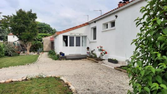 Vente Maison 6 pices PONS 17800