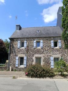 Vente Maison 3 pices LAZ 29520