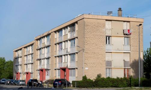 Location Appartement 4 pices CARPENTRAS 84200