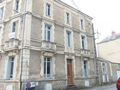 Vente Maison 6 pices PARTHENAY 79200