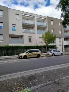 Location Parking SAINT-PRIEST 69800