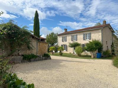 Vente Maison 7 pices SOUVIGNE 79800