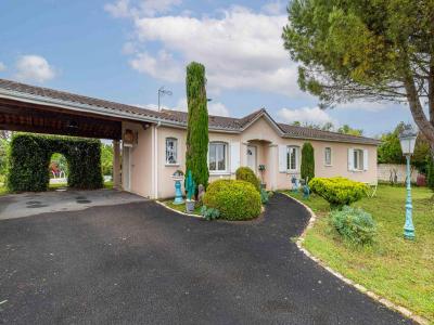 Vente Maison 6 pices CHATEAUBERNARD 16100