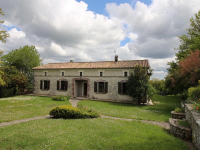 Vente Maison 8 pices CHATIGNAC 16480