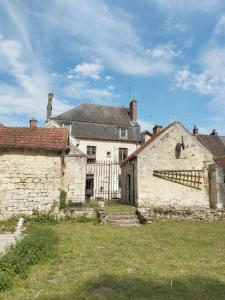 Vente Maison 7 pices FERTE-MILON 02460