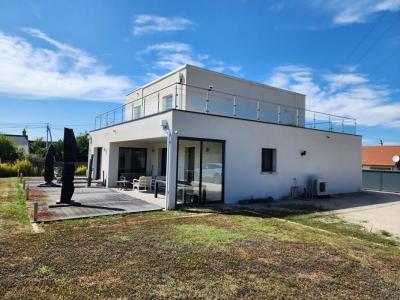 Vente Maison 5 pices FERRIERE-SUR-BEAULIEU 37600