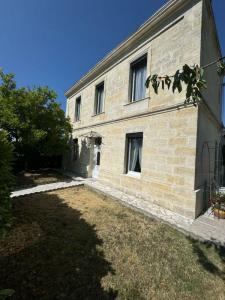 Vente Maison 5 pices COUTRAS 33230