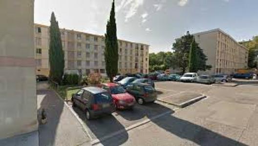 Location Appartement 4 pices AVIGNON 84000