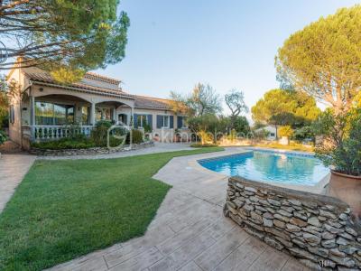 Vente Maison 5 pices VILLENEUVE-LES-AVIGNON 30400