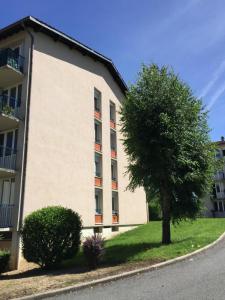 Location Appartement 4 pices NOIRETABLE 42440