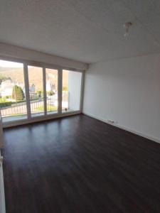 Location Appartement 4 pices BOGNY-SUR-MEUSE 08120