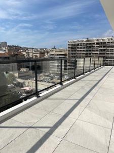 Vente Appartement 4 pices MARSEILLE-8EME-ARRONDISSEMENT 13008