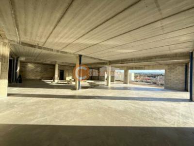 Location Commerce SAINT-JEAN-D'ILLAC 33127