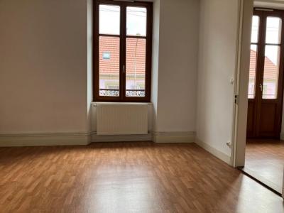 Location Appartement 4 pices BOUXWILLER 67330