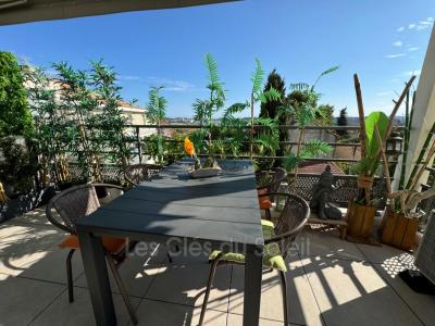 Vente Appartement 4 pices TOULON 83100