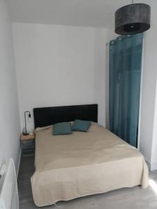 Location Appartement 2 pices MARSEILLE-9EME-ARRONDISSEMENT 13009