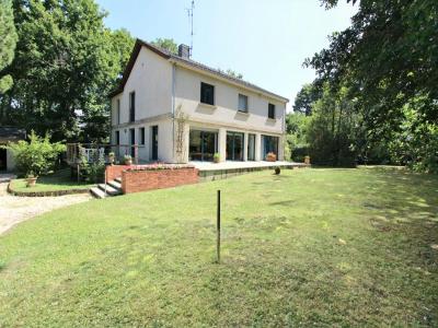 Vente Maison 8 pices AVRILLE 49240