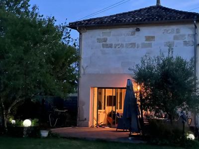 Vente Maison 11 pices GENISSAC 33420