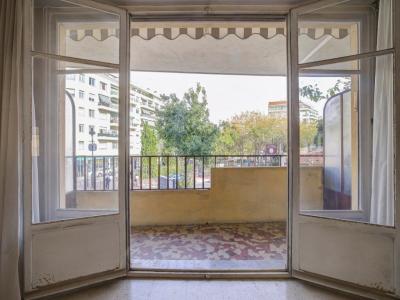 Vente Appartement 3 pices NICE 06100