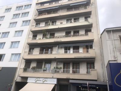 Location Appartement 2 pices MARSEILLE-8EME-ARRONDISSEMENT 13008