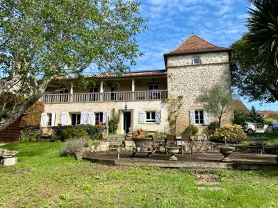 Vente Maison 8 pices BAIGNEAUX 33760