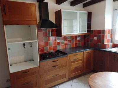 Vente Maison 5 pices PETITES-LOGES 51400