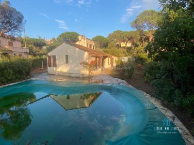 Vente Maison 5 pices ROQUEBRUNE-SUR-ARGENS 83520