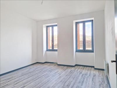 Location Appartement DECAZEVILLE 12300