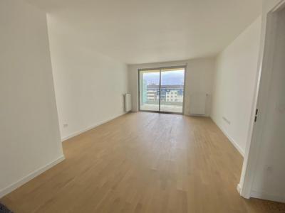 Location Appartement 4 pices SURESNES 92150