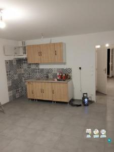 Location Appartement 2 pices SAINT-BRES 30500