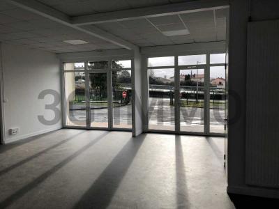 Vente Local commercial NIORT 79000