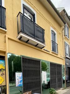 Location Commerce SAINT-MARTIN-D'HERES 38400