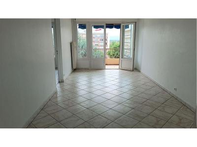 Location Appartement 3 pices MONTROND-LES-BAINS 42210